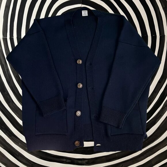 Vetements Other - Vetements 3' x 3' cardigan FW18